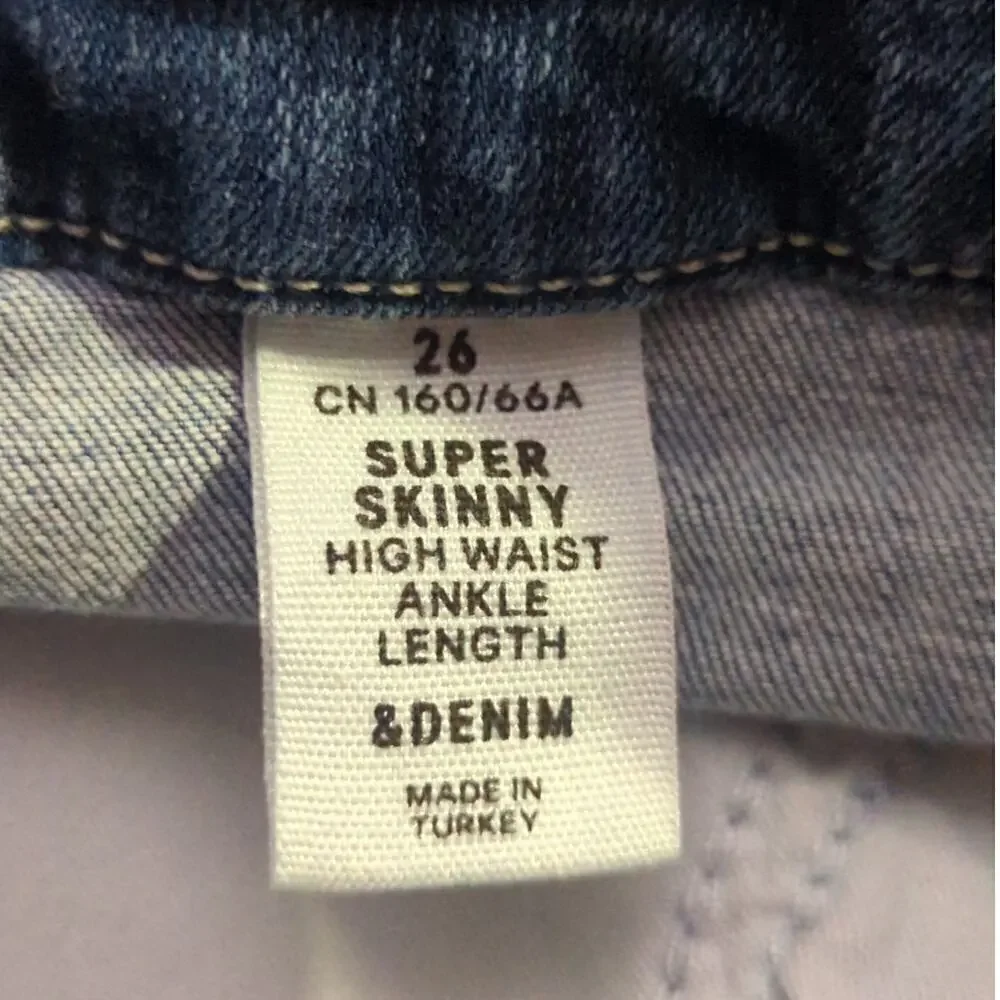 &denim Jeans Woman's Size 26 Super Skinny‎ High Waist Ankle Length Distressed